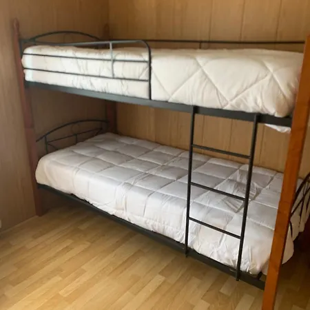 Pomares Feriehus *